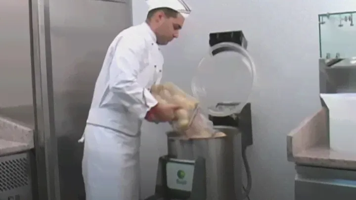 L'EPLUCHEUSE DE POMME DE TERRE DE CHEZ FIMAR
