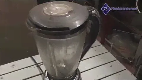 Блендер барный б/у DeLongi