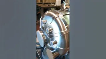 Вакуумная камера из нержавеющей стали производства ООО "Дана Инжиниринг"
